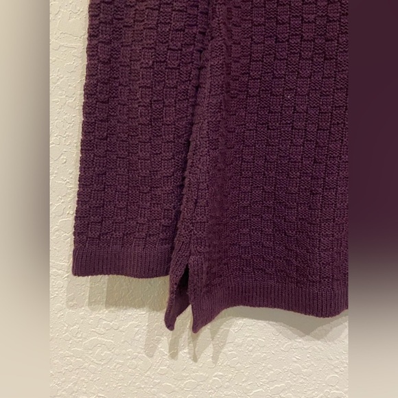 Intro. Women’s Long Purple Cowl Neck Knit Sweater Size M - Picture 6 of 9